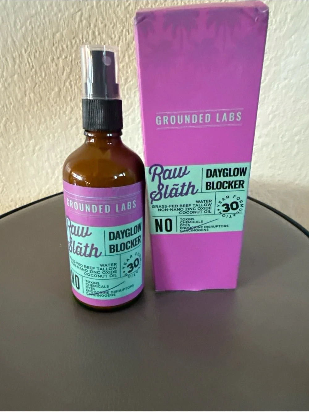 Raw Släth Dayglow Blocker SPF 30 - Pink